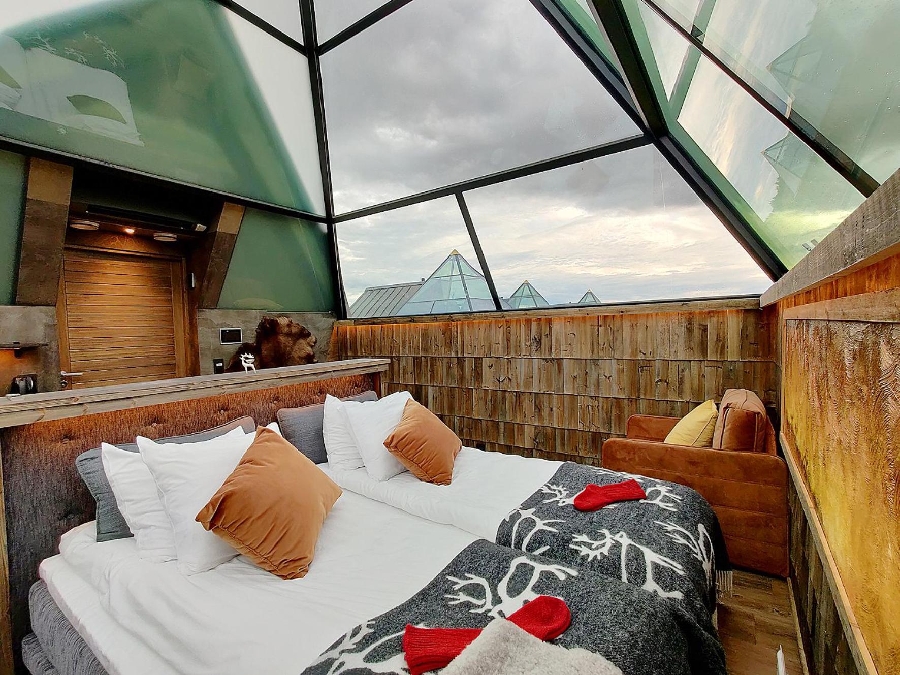 Aurora Pyramid Glass Igloos Kongas Екстер'єр фото